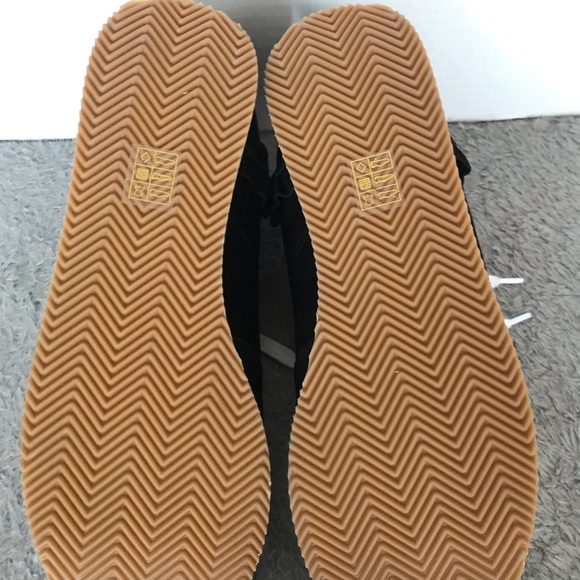 Kate Spade New York Farrah Sneakers Black Suede - Picture 6 of 7